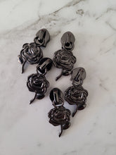 Load image into Gallery viewer, Roses #5 Zipper Pulls,  Rainbow, Gunmetal, Light Gold, Chrome, Red, anti bronze, Flower Zipper Pulls