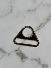 Load image into Gallery viewer, Triangle Rings 20mm , bag hardware, supplies