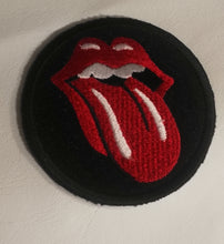 Load image into Gallery viewer, Lips iron-on patch / badge