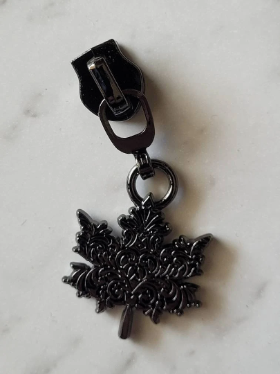 Maple Leaf Zipper Pull #5